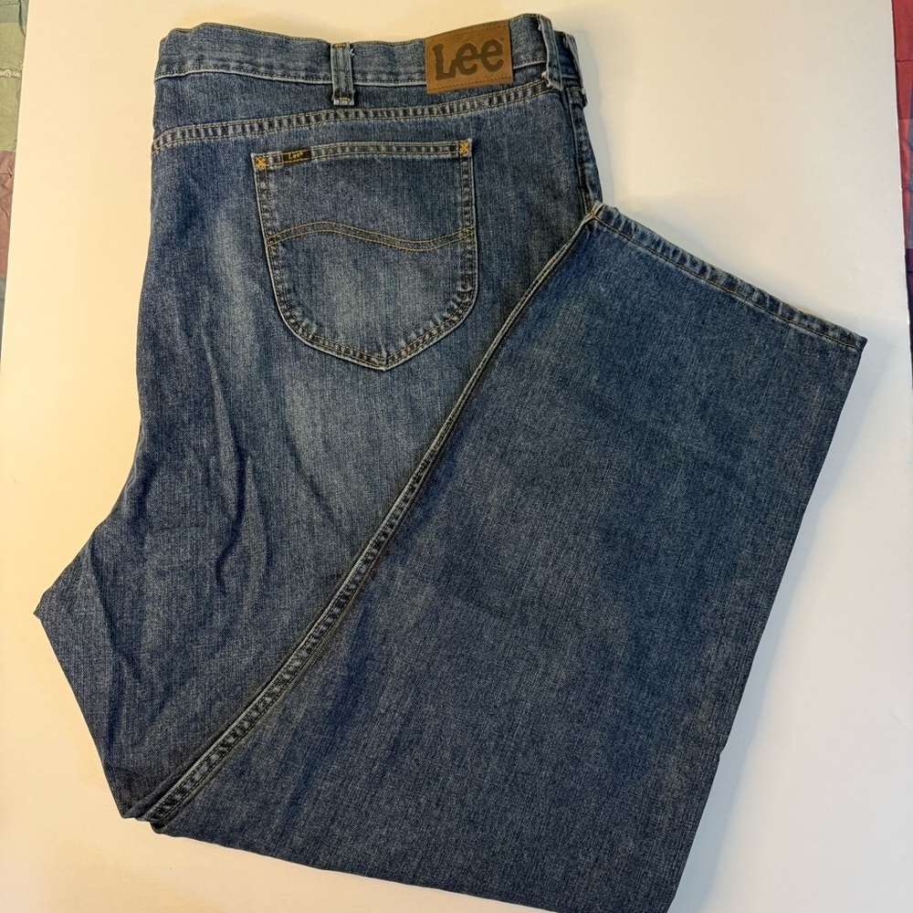 NEW Lee Men's 56 X 32 Lieutenant Blue Jeans relaxed straight denim big & tall